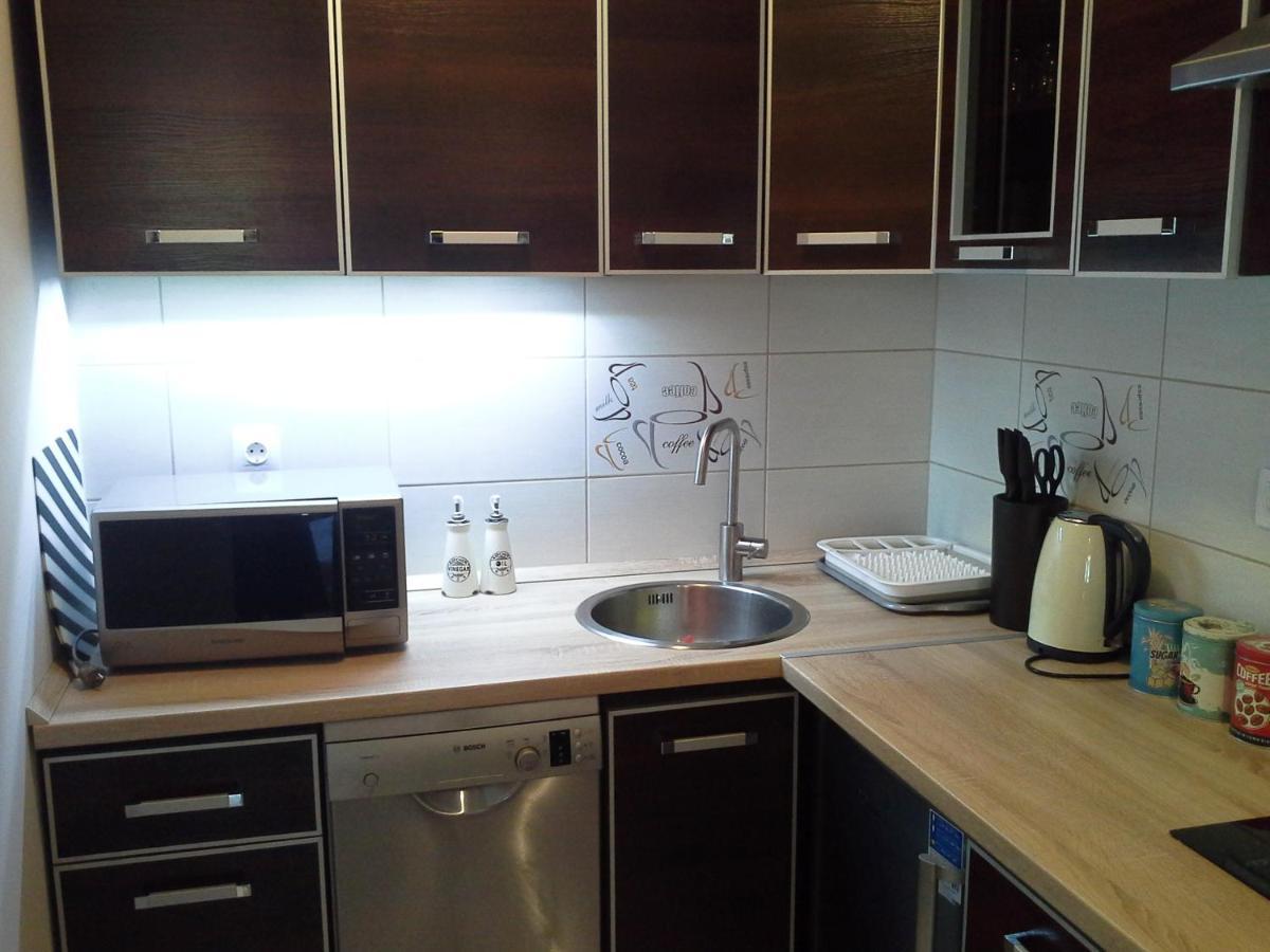 Alexandra Apartment Hajduszoboszlo - Chic Flat Bagian luar foto